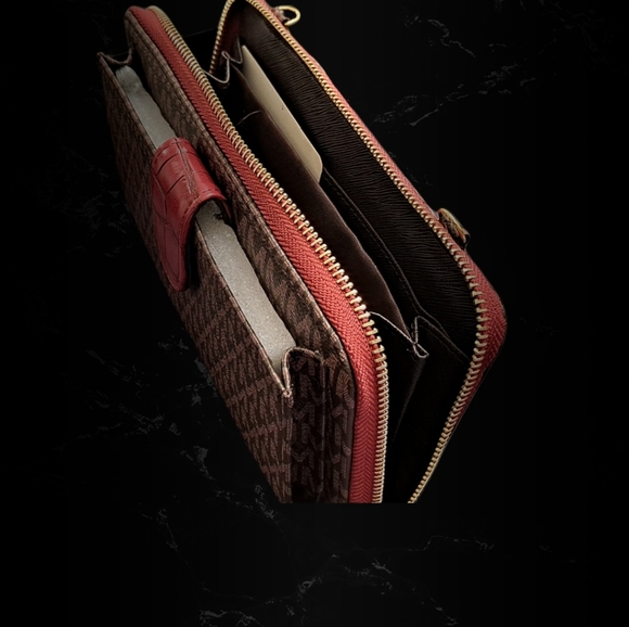 MFK crossbody bag - Picture 5 of 8